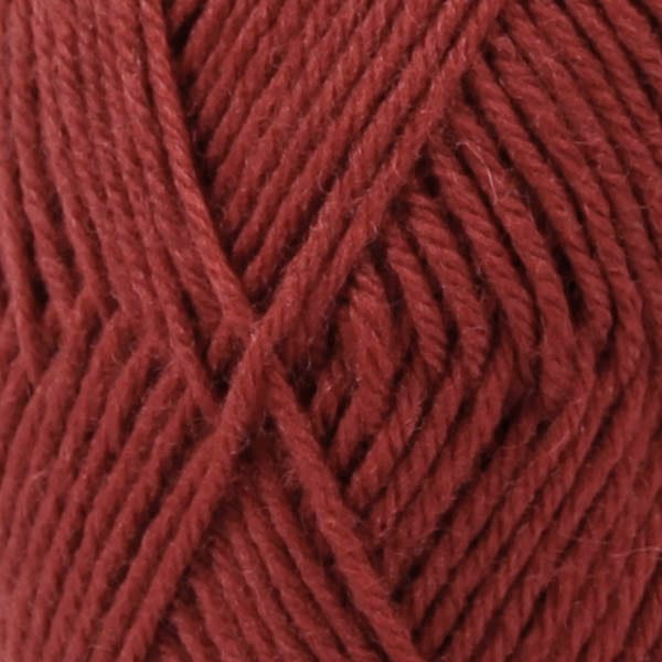 Drops Karisma Gesztenye uni color 82